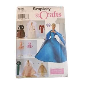 Simplicity Pattern 8481 Doll Clothes Elaine Heigl Fashion Dolls 11 1/2" Uncut
